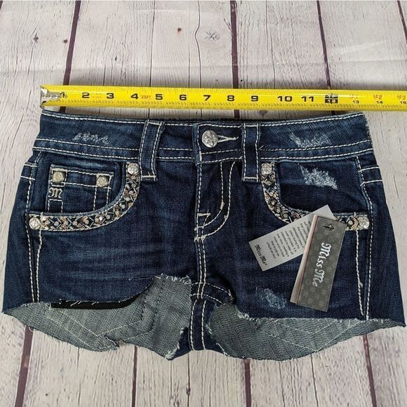 NWT Miss Me Center Stage Super Short Cutoff Jean Shorts - Size 24 - Picture 12 of 13
